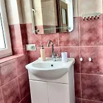 Homestay Trylogia